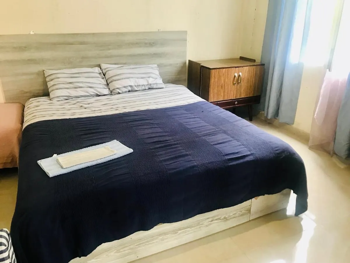 Gasthuis Rozmarin Нouse Makhinjauri Hotel Batoemi Georgië
